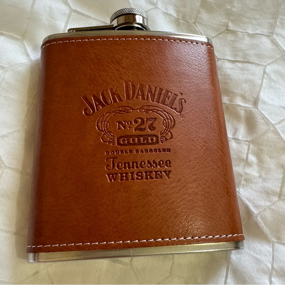 Jack Daniels Licensed Barware Label Flask 7 Oz NWOB